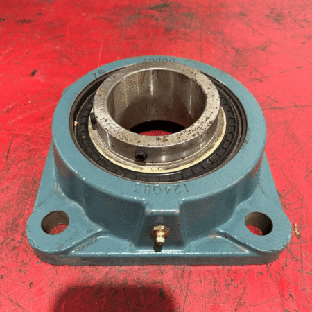 NEW OUT OF BOX DODGE FLANGE BEARING SCM 2-15/16 124083