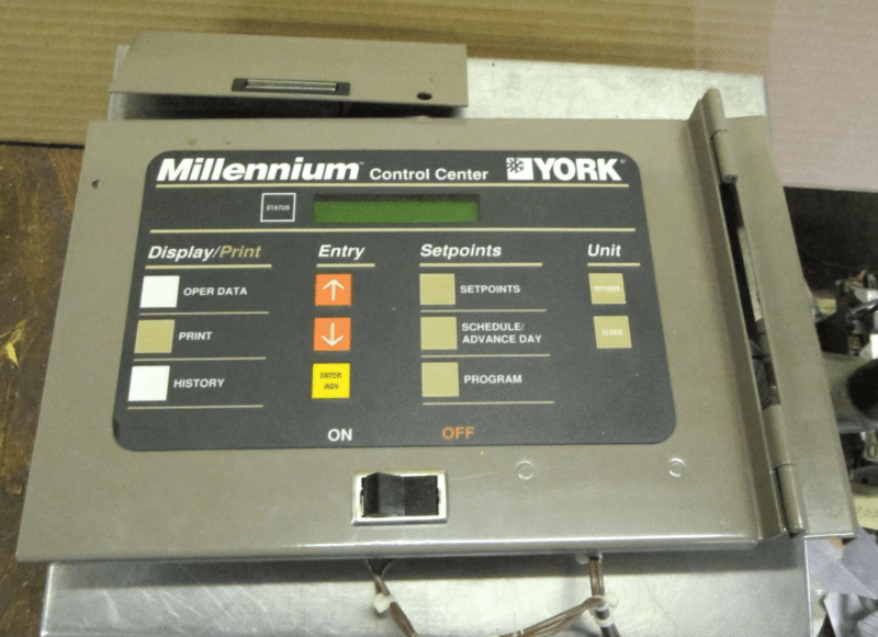 YORK MILLENIUM CONTROL CENTER KEYPAD DISPLAY 371-02742-101 FOR-750 Used Take Out