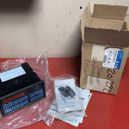New Eaton Durant 58831-400 / 58831400 / 5883-1 Digital Counter