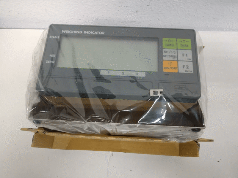 A&D, AD-4406, Digital Weighing Indicator, LCD