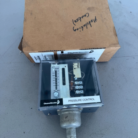 NEW CLEAVER BROOKS CB81700204 PRESSURE SWITCH CB817-00204
Opens in a new window or tab