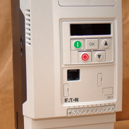 Eaton DC1-12011NB-A20CE1 Variable Frequency Drive, 3 Hp, 200-230V, Cutler-Hammer