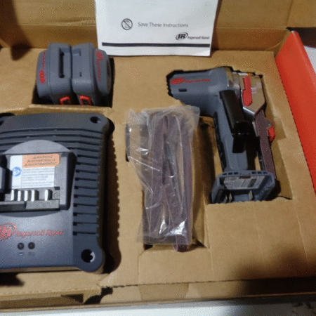 INGERSOLL RAND G1811-K2 12V Belt Sander Kit
Opens in a new window or tab