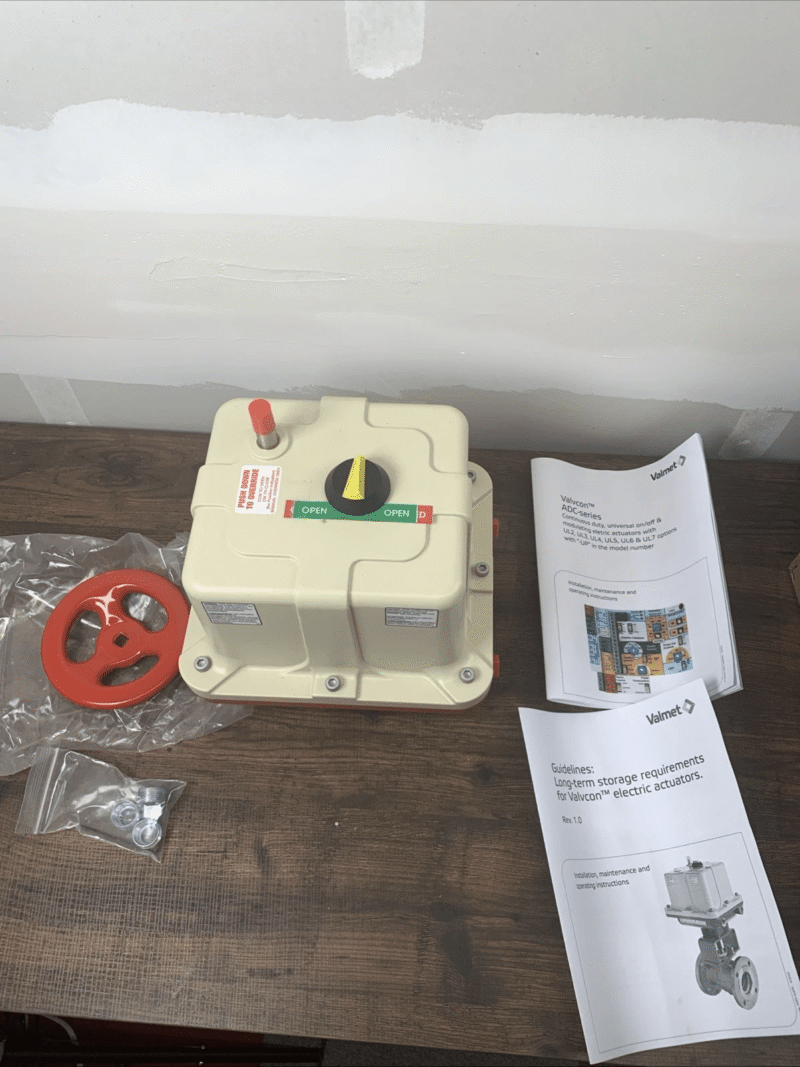 Valvcon/Valmet Actuator Q30269 LADCWX1000UL3Z-UP w1000lb Torque Multiple Voltage