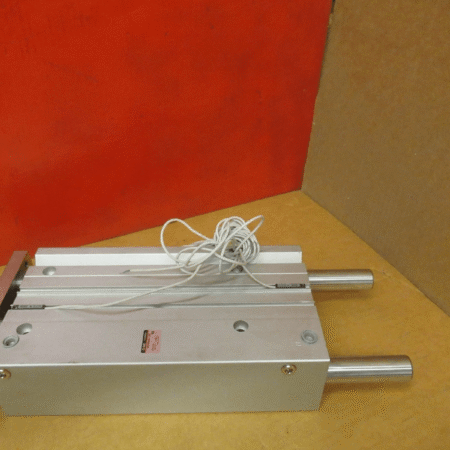 SMC SLIDE BEARING COMPACT GUIDE CYLINDER MGPM63N-250 USED