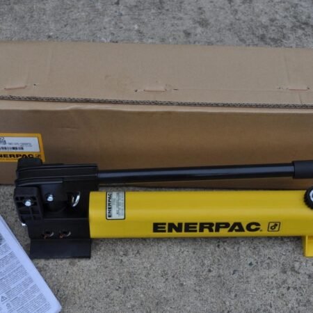 Enerpac P392 Hydraulic Hand Pump 700 Bar/10,000 PSI new
Opens in a new window or tab