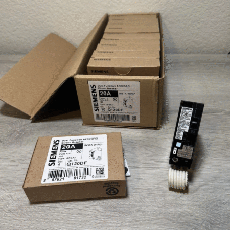 Siemens Q120DF -Box of 10- 20A Dual Function AFCI / GFCI Breaker 120VAC -NEW
Opens in a new window or tab