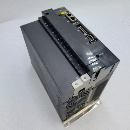Omron R88D-KN50F-ECT AC Servo Driver 12.1 Amp 380-480V 3 Phase 50/60Hz G5 Series
Opens in a new window or tab