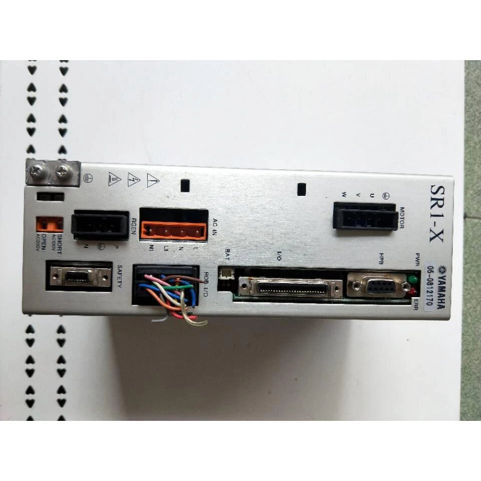ONE YAMAHA SR1-X-05 Servo Drive Used
Opens in a new window or tab