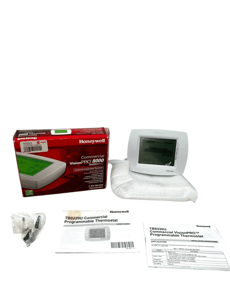 HONEYWELL Vision Pro 8000 Commercial Thermostat TB8220U1003 (NEW OPEN BOX)