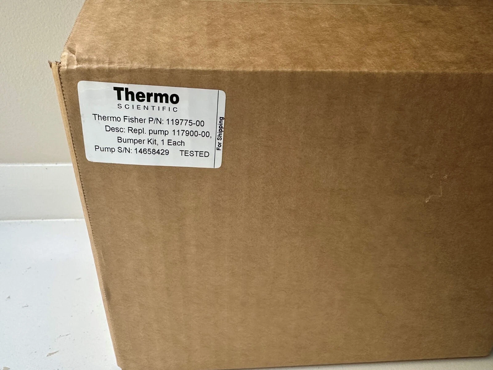 NEW THERMO SCIENTIFIC 119775-00 PUMP FOR 42I-D NOX ANALYZER 2 119775 00 0