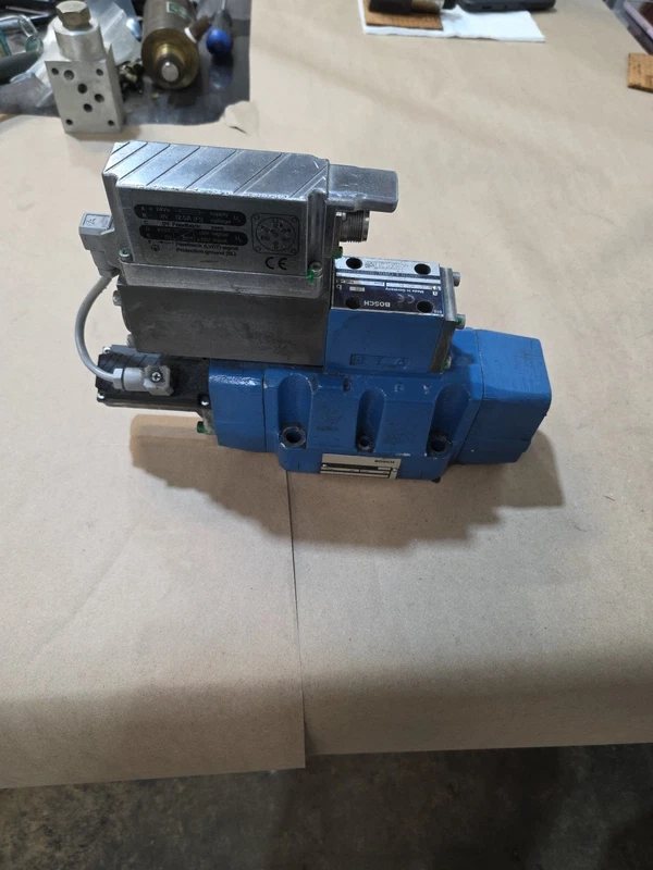 Rexroth 0811404601 / 0811404258 / 0-811-404-601 / 0-811-404-258 2 0 811 404 601 0