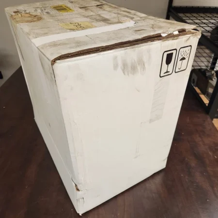 ALLEN BRADLEY CAT# 100-E1060ED11 W/ 100-EHF2050 INSTALL KIT NEW IN BOX