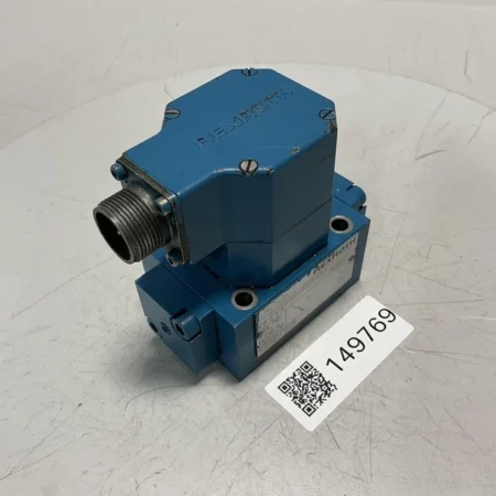REXROTH 4WS2EM10-42/45B2T315Z8DM Valve Used #149769