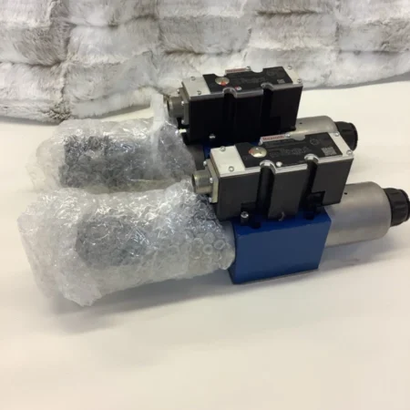 Rexroth Proportional Directional Valves 4WREE10V75-2X/G24K31/A1V (900924607)