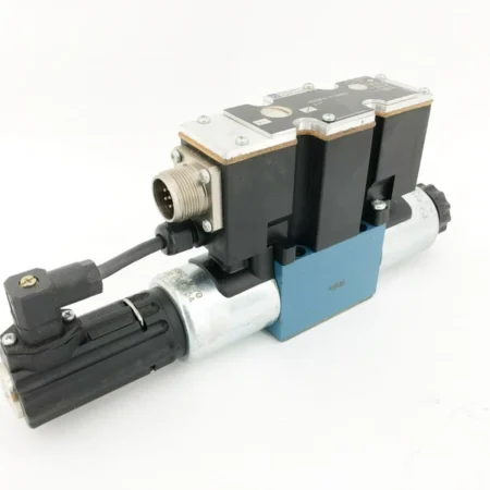 New Rexroth 4WREE6E16-20/G24K31/A1V Hydraulic Solenoid Valve 24VDC R900920567