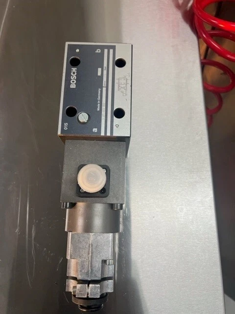 REXROTH 0811403002 4WRP 10 EA32S-1X/G24Z4/M 2 EA32S 1X 0