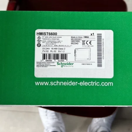 1PC Schneider HMIST6600 HMI Touch Screen New In Box Fast Shipping
