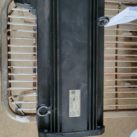 MDD112D-N-030-N2L-130PB0 REXROTH INDRAMAT SYNCHRONOUS PM SERVO MOTOR