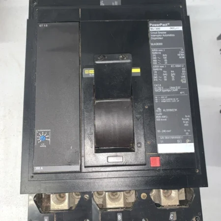 SQUARE D MJA36300 MJ 300 POWERPACT CIRCUIT BREAKER 300A