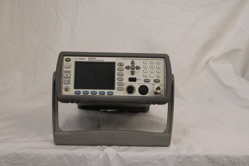 Keysight / Agilent N1913A EPM Series Single Channel Power Meter - Powers On! 2 N1913A 0