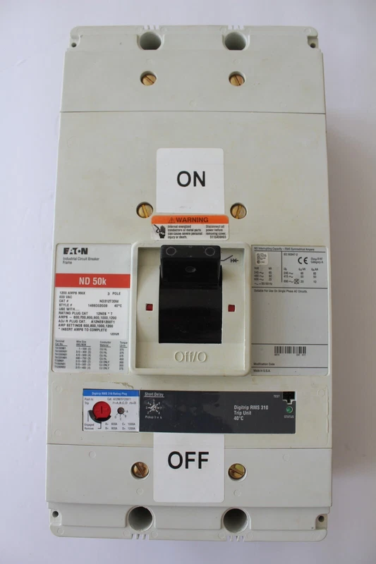 EATON Circuit Breaker ND312T33W 1200A 600VAC 3 POLE Digitrip RMS 310 Plug w/case 2 ND312T33W 0