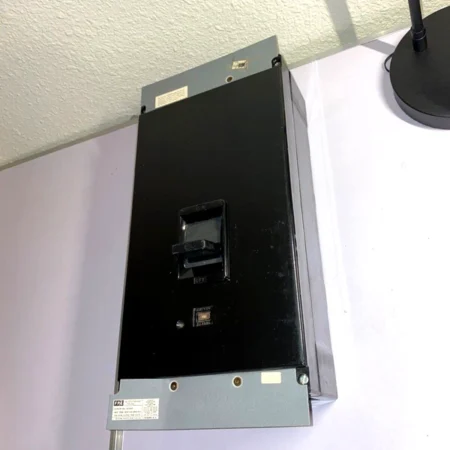 FPE NM632000 , 800 Amp , 600 Volt AB Circuit Breaker, 600 Amp Trip WITH THE LUGS