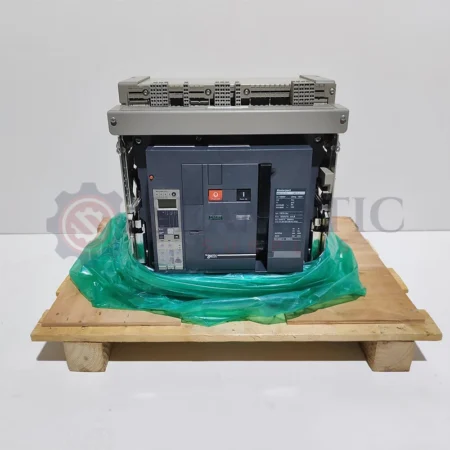 New Schneider Electric NW20H2 Air Circuit Breaker 2000A 3P, Drawout Type (48288)