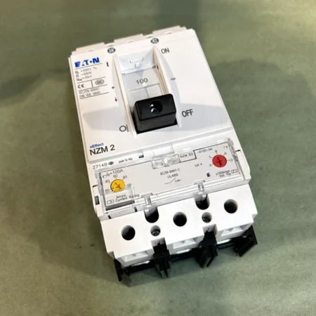 EATON NZMB2-A100-NA MOLDED CASE CIRCUIT BREAKER 100AMP 440VAC 3P NEW