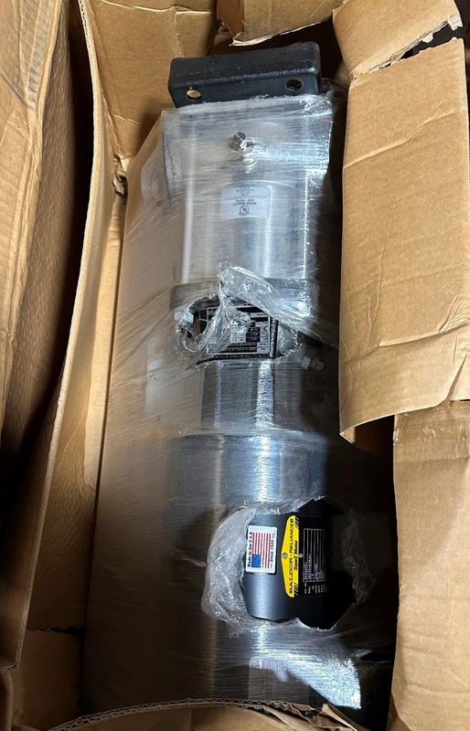 GRUNDFOS CRN5-5 P-FGJ-6-E-HQQE PUMP W/ 84Z04051 MOTOR new !~ 2 P FGJ 6 E HQQE 0