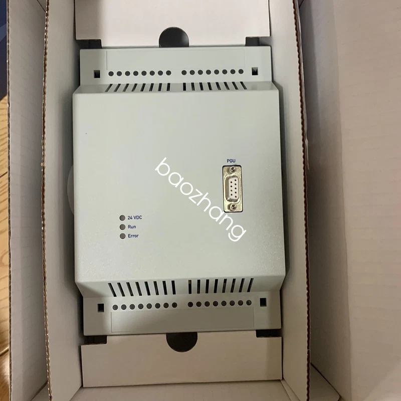 1PC Brand New PCD1.M135 Programmable Logic Controller 2 PCD1M135 0
