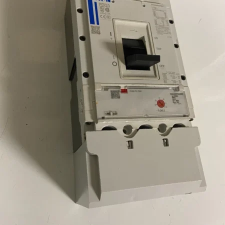 NEW EATON PDG33M0600FNNN Circuit Breaker 3 Pole 600V w/ 600A Trip PDG3XTFA30600