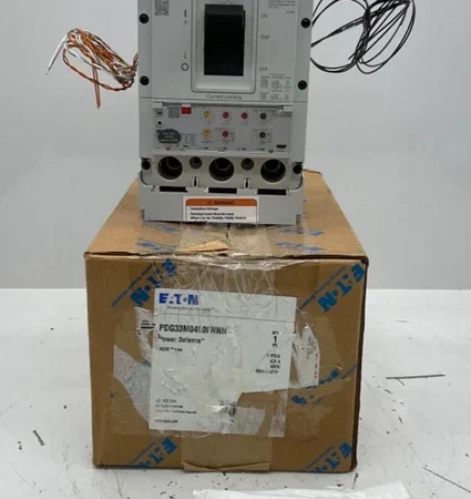NEW EATON PDG33M0400FNNN CIRCUIT BREAKER 3P 400A 600V PDG3XPXR30250E3R PXR20LSIG
