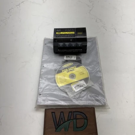 NEW! BANNER PICO-GUARD FIBER OPTIC SENSOR SAFETY CONTROLLER 115531 SFCDT-4A1C