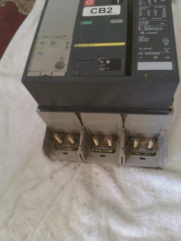 SQUARE D CIRCUIT BREAKER PJF36080U31AAFBDSLMA POWERPACT 800A 600V 3P PJ 800 1YEA 2 PJF36080U31AAFBDSLMA 0