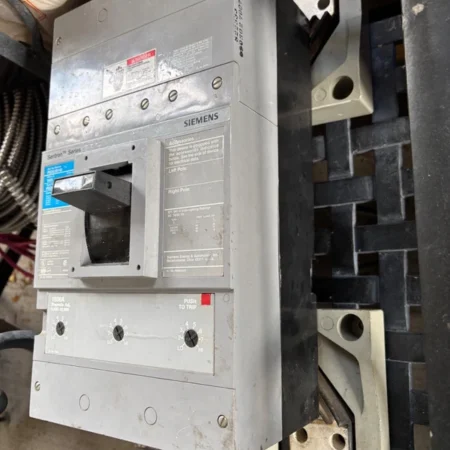SIEMENS PXD63B160 1600 A 600 V 3P CIRCUIT BREAKER RECONDITIONED