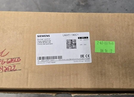 Siemens Burner Controller And Siemens Flame Sensor QRI2A2.B180B, LMV51.140C1