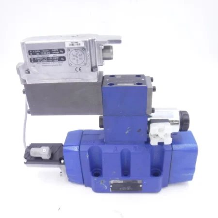 Bosch Rexroth Krauss Maffei Locomotive Hydraulic Valve R901329343 R901329358