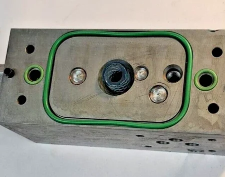 REXROTH R902402988 CONTROL VALVE