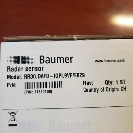 BAUMER 11220108, RR30.DAF0-IGPI.9VF/E029, Radar distance measuring sensor