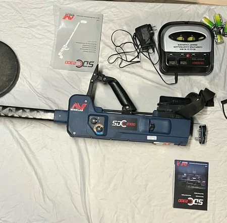 Minelab SDC-2300 Gold Metal Detector