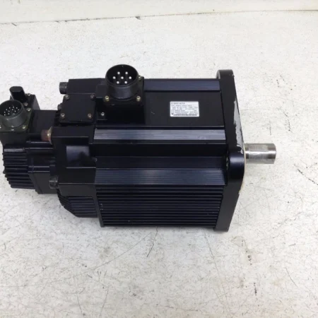 Yaskawa SGMGH-44A2A-YR14 4400 W 200 V 45 A 1500 RPM Servo Motor SGMGH44A2AYR14