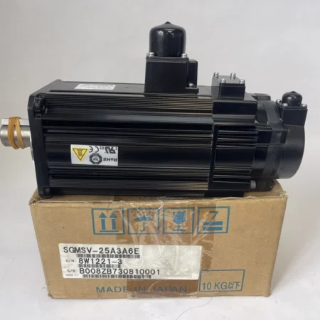 YASKAWA SGMSV-25A3A6E AC SERVO MOTOR 200V 13.8A 2.5kW 7.96Nm