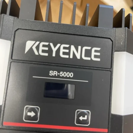 Keyence SR-5000 Bar Code Reader SR5000 New in Box Fast Shipping 1pcs