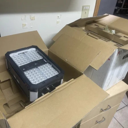 KEYENCE SR-5000W Barcode Reader w/ OP-88495 Mounting Hardware Brand New In Boxes