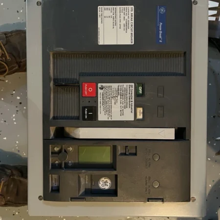 GE Power Break SSF20D220 2000Amp 600V 3 Pole Circuit Breaker Tested