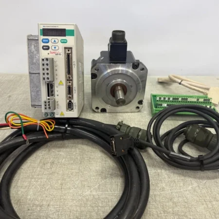 Automation Direct SVA-2100 AC Servo Drive, SVM-210 Motor 1kW Power/Encoder Cable