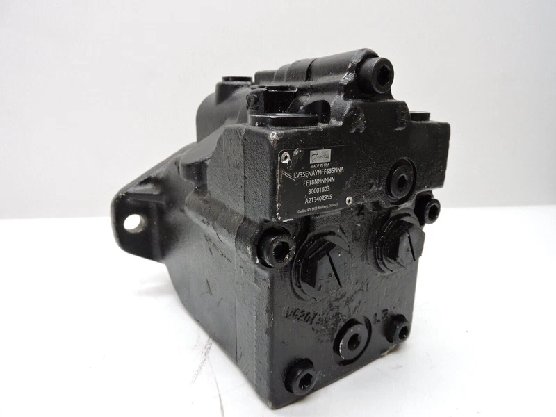 JLG Sauer-Danfoss 80001603 Variable Hydraulic Drive Motor 800S 460SJ 510AJ 800A 2 Sauer Danfoss 0