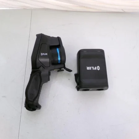 FLIR Systems E95 w/ FLIR Battery Charger T199425 (TX)