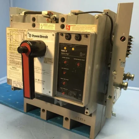 GE TC1616SSE1C 1600A Power Break Drawout Circuit Breaker w/ 1200 Amp Plug LSI